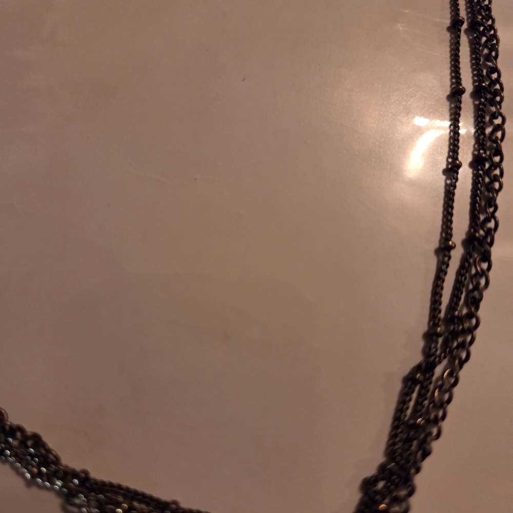 Elegant Multi-Strand Necklace in Silver - Picture 2 of 3